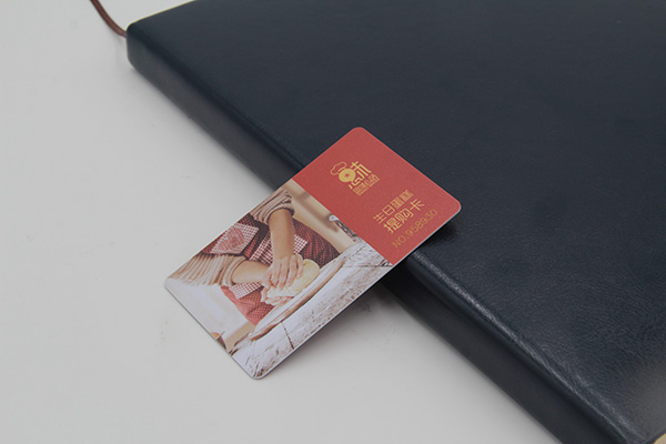 钥匙扣卡是否可以做成IC ID复合卡，，可以的话有哪些样式？？？