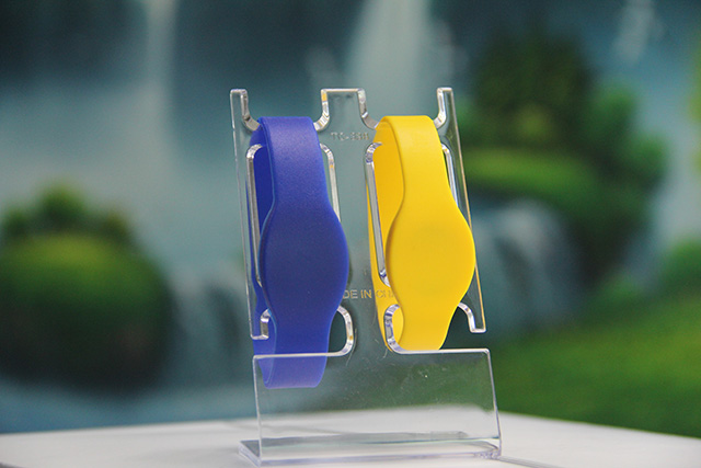 制作高等会员卡，，，，，，可添加哪些特殊工艺？？