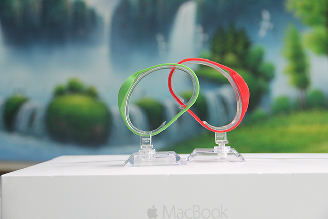 ic腕带韧性与原质料来有关吗？？？？？