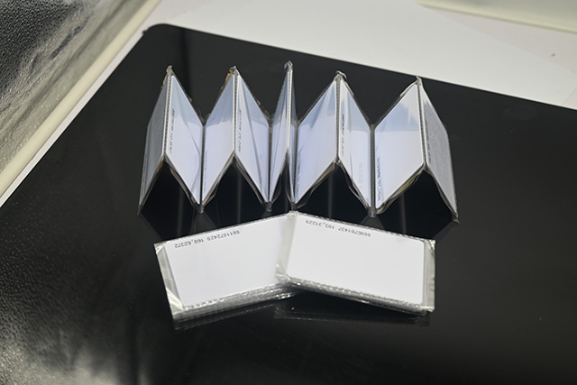 充电卡的焦点是什么？？？