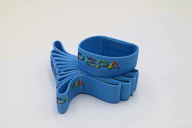 校园卡效劳是一项亲民工程，，，，，对住民来说很是利便实惠