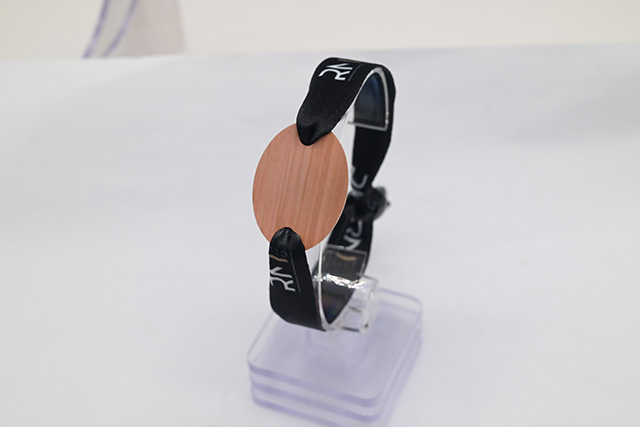 影戏院校园卡应不应该设置有用期？？？？？